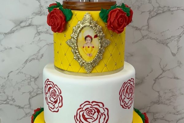 Birthday cake esse
